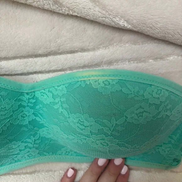 PINK Victoria's Secret Green Lace Bandeau Bra - Picture 2 of 6